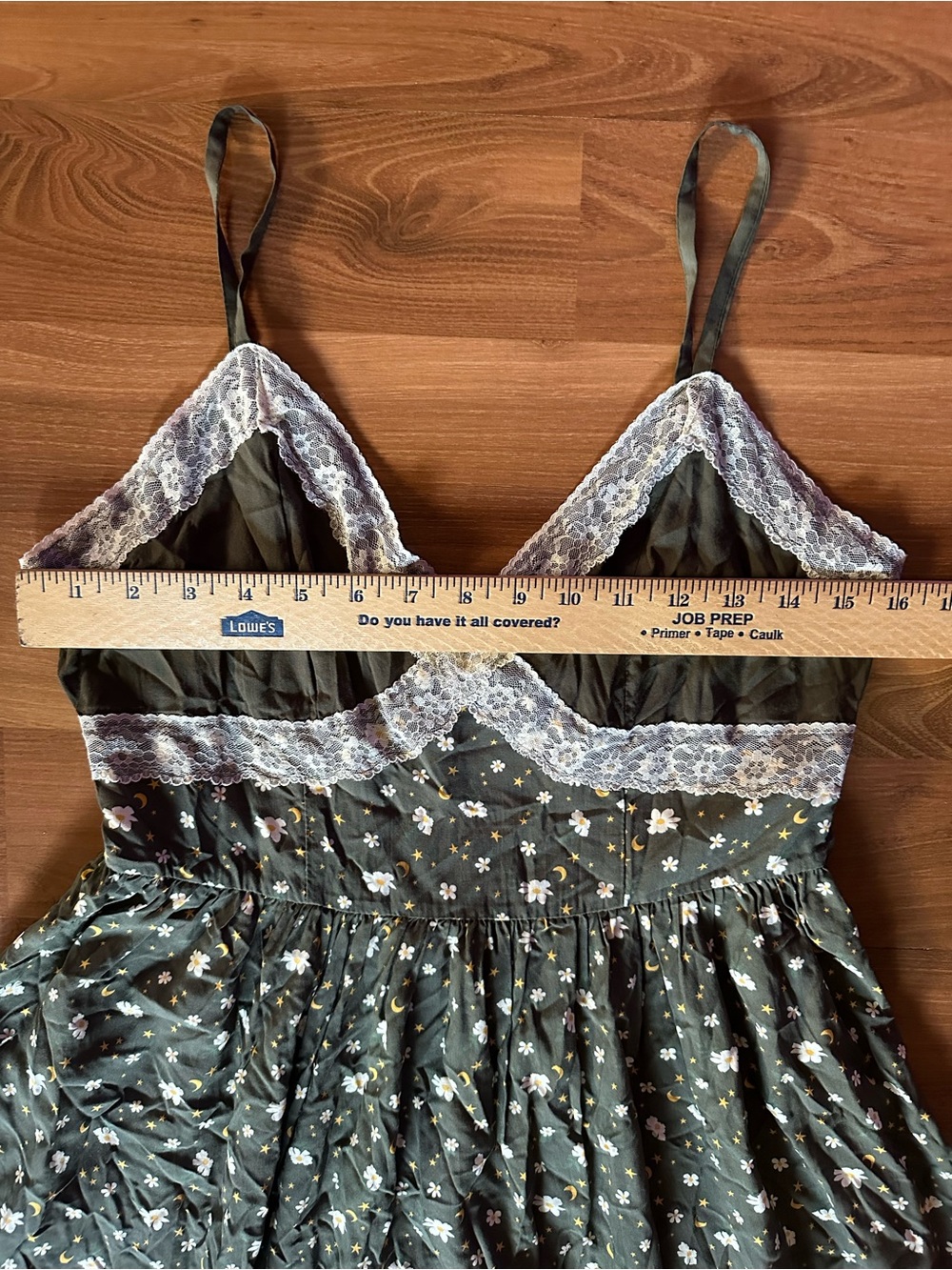๐ Hot Topic Olive Green Floral Lace-Trim Slip Spaghetti Strap Midi Dress - Picture 5 of 12